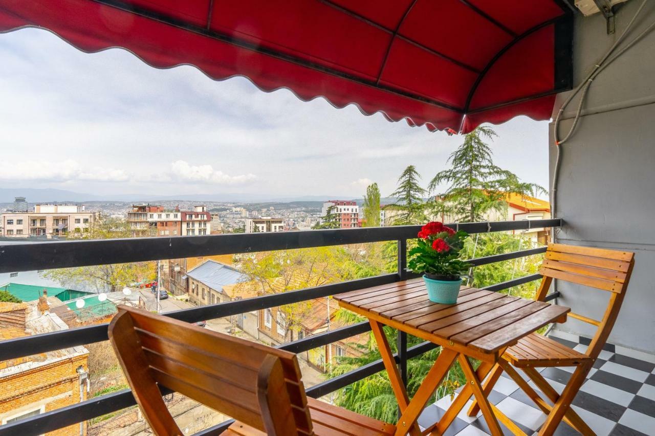 Vera View Hotel Tbilisi Esterno foto