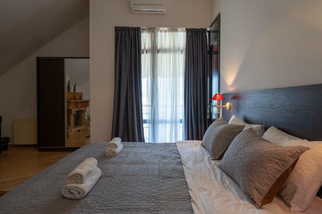 Vera View Hotel Tbilisi Esterno foto